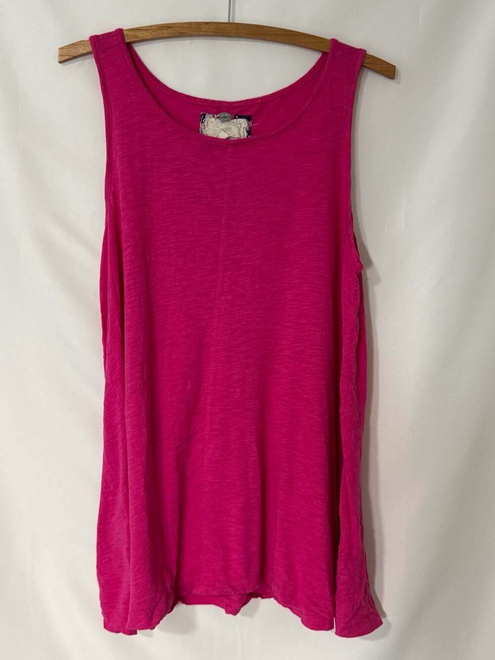 Cupio Fuchsia Pink Slub Knit Tank Top Scoop Neck Size L